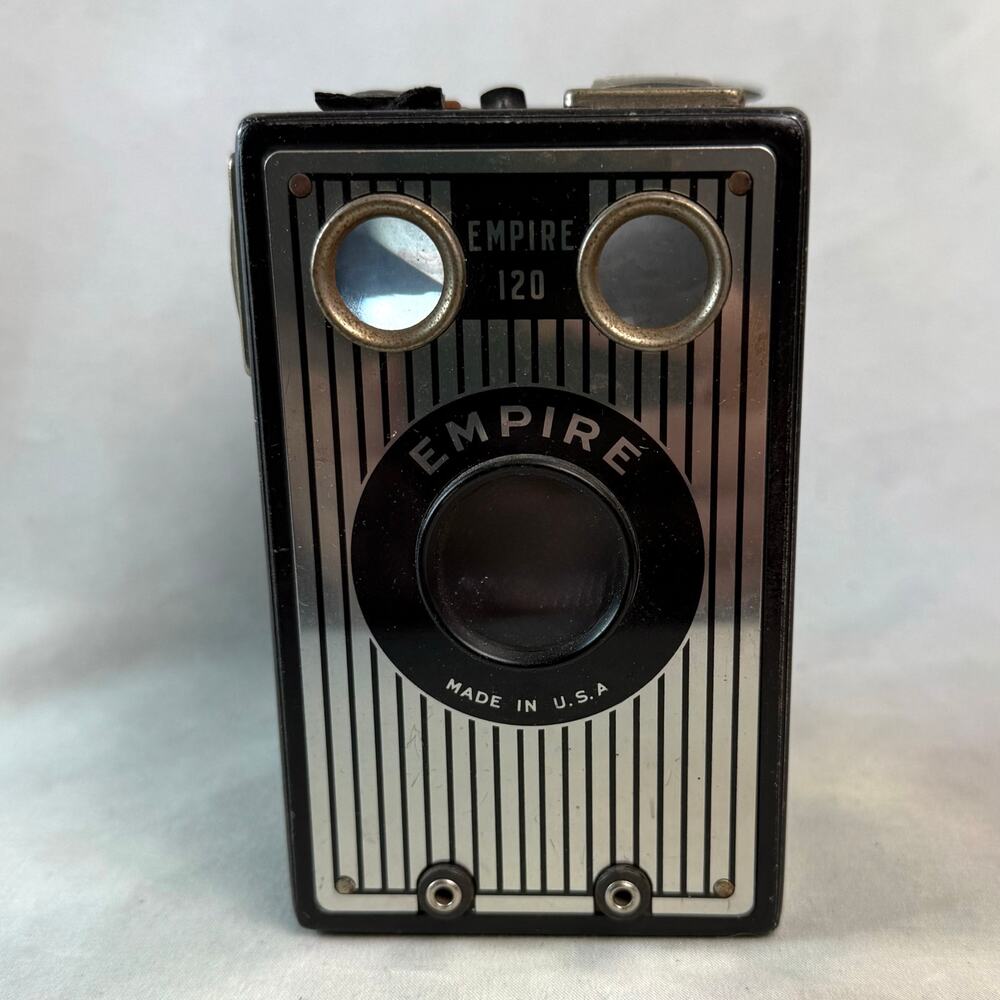 Vintage 30s Empire 120 Metal Box Film Camera